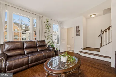 $525,000 | 7300 Summit Rock Road, Elkridge, MD 21075