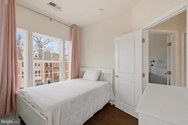 $525,000 | 7300 Summit Rock Road, Elkridge, MD 21075