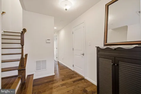 $525,000 | 7300 Summit Rock Road, Elkridge, MD 21075