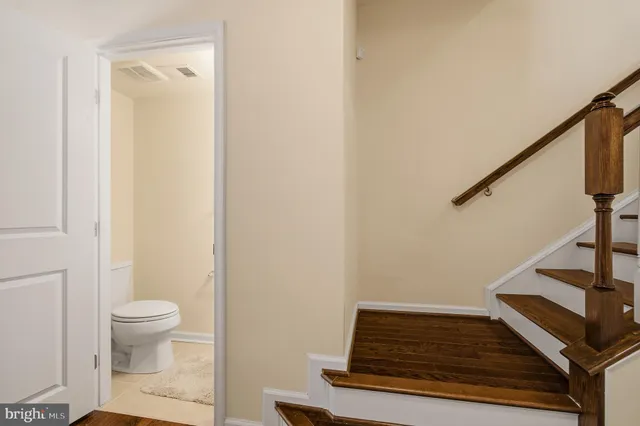 $525,000 | 7300 Summit Rock Road, Elkridge, MD 21075