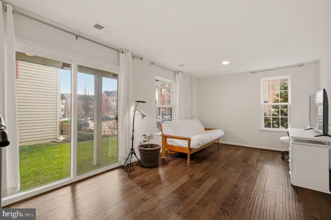 $525,000 | 7300 Summit Rock Road, Elkridge, MD 21075