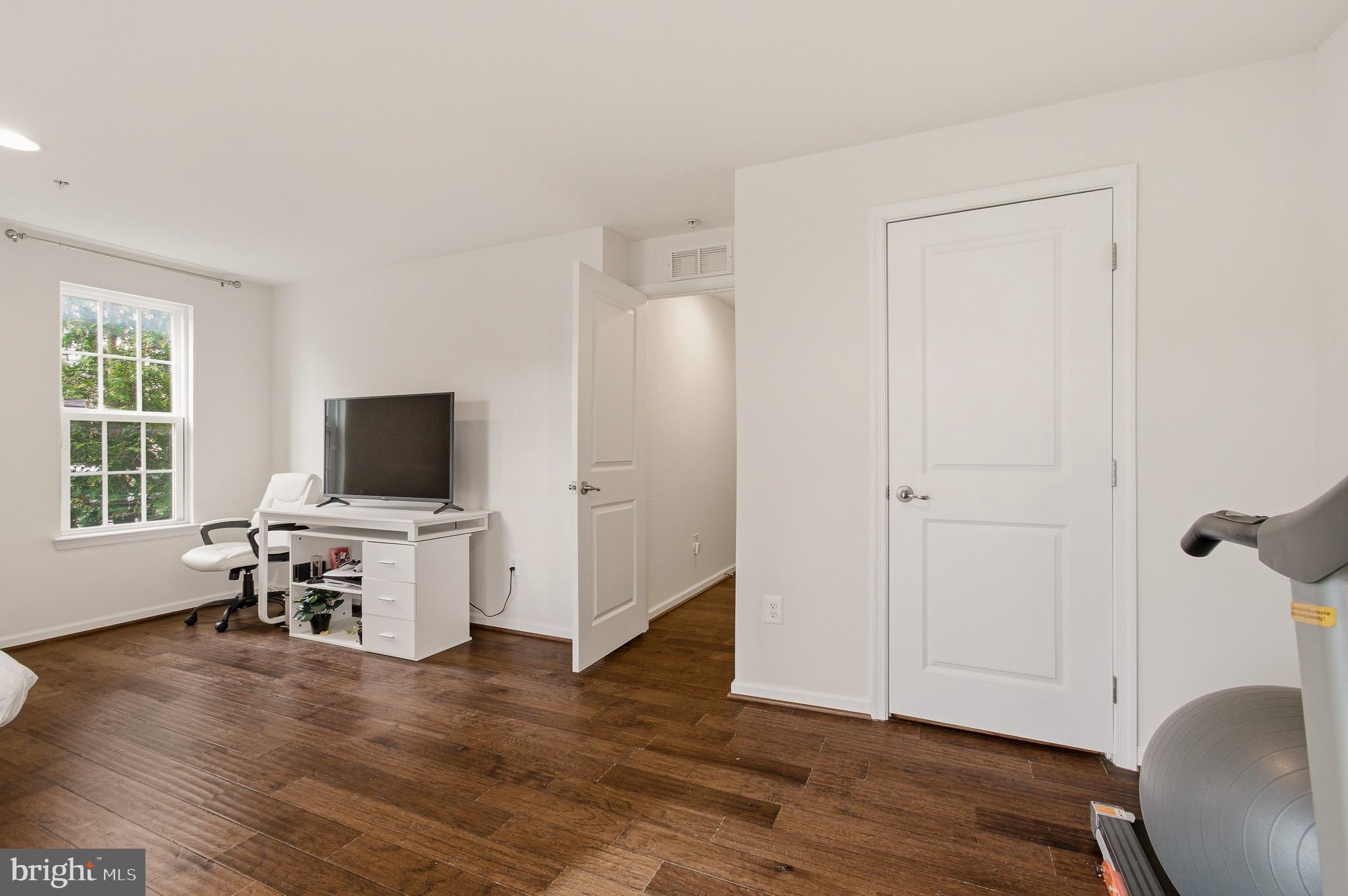 7300 Summit Rock Road Elkridge, MD 21075 - Photo 9 of 43