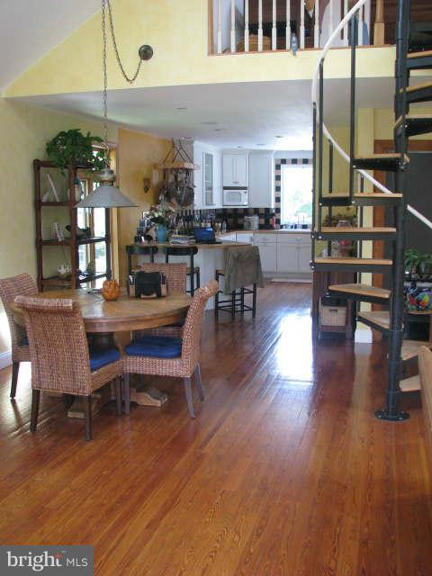 338 River Road Arnold, MD 21012 - Photo 6 of 25 Dining Room