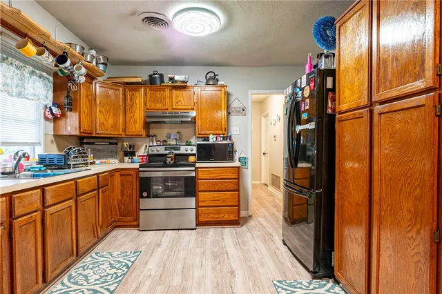 $160,000 | 606 North Ironwood Avenue, Bishop, TX 78343