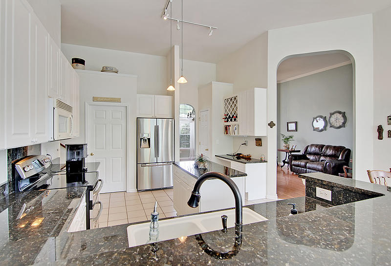 9327 Harroway Road Summerville, SC 29485 - Photo 7 of 35 IMG_1470_IMG_1478-copy