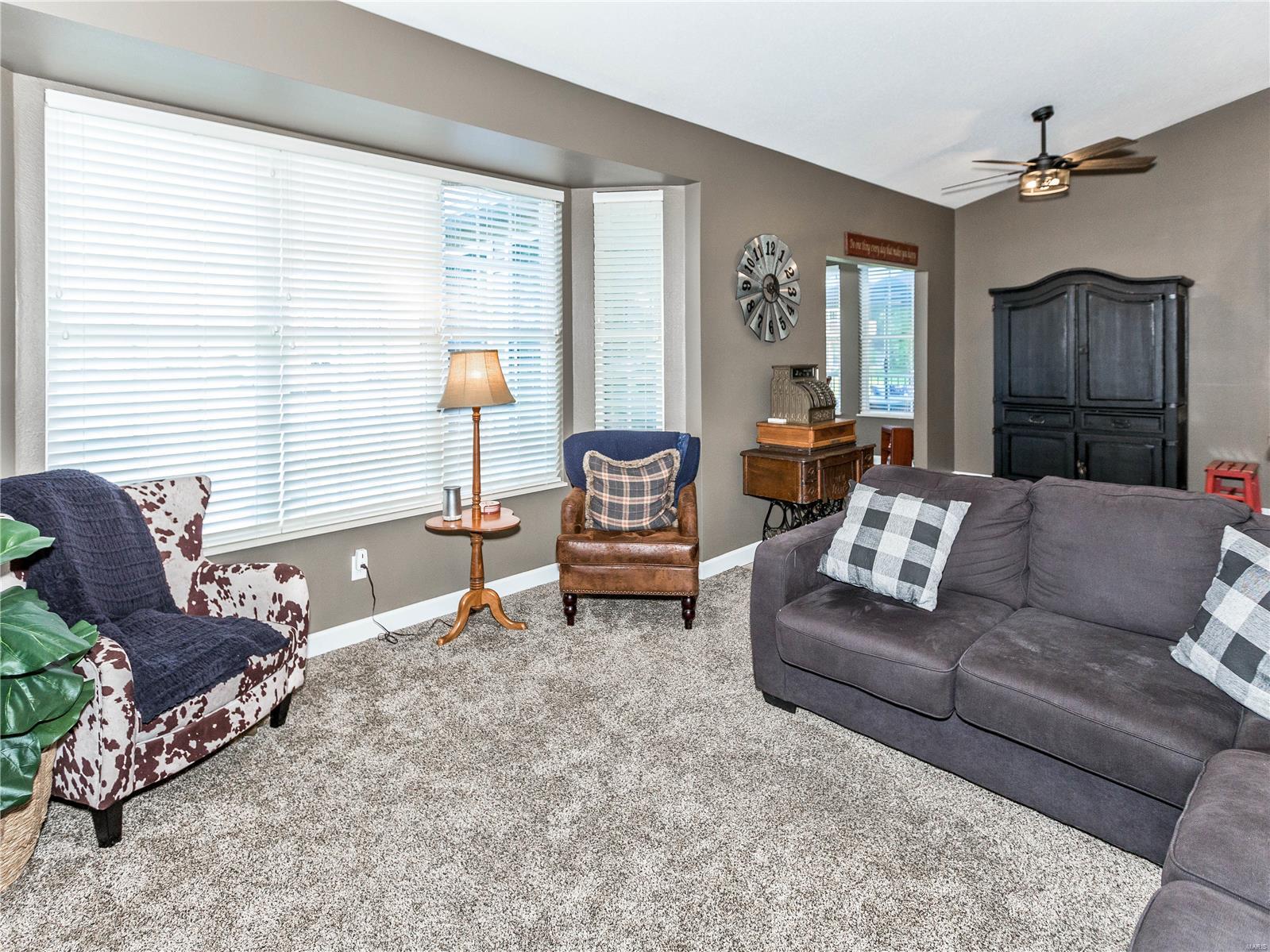 124 Briar Ridge Maryville, IL 62062 - Photo 7 of 47 Gallery Image 7