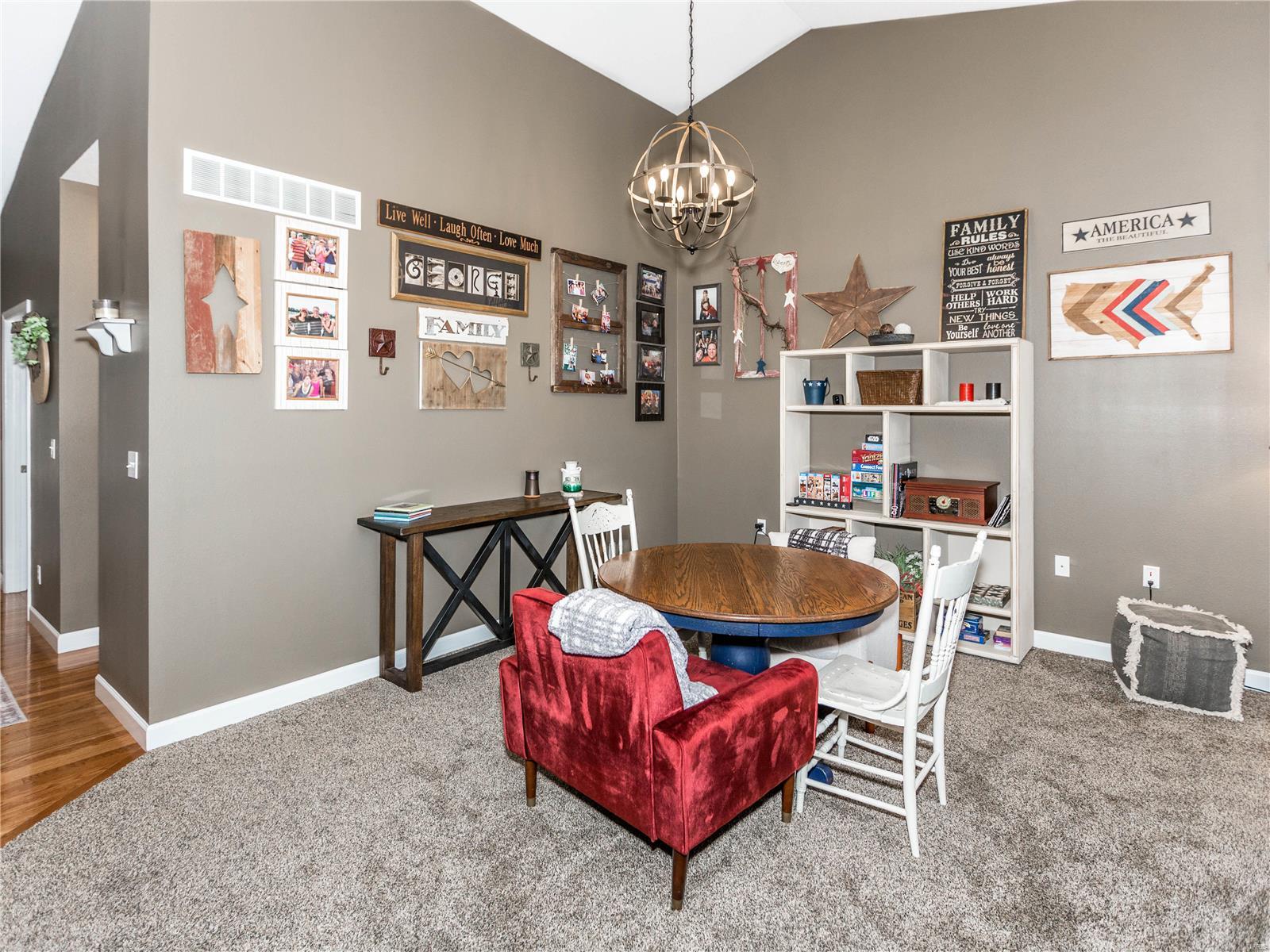 124 Briar Ridge Maryville, IL 62062 - Photo 10 of 47 Gallery Image 10