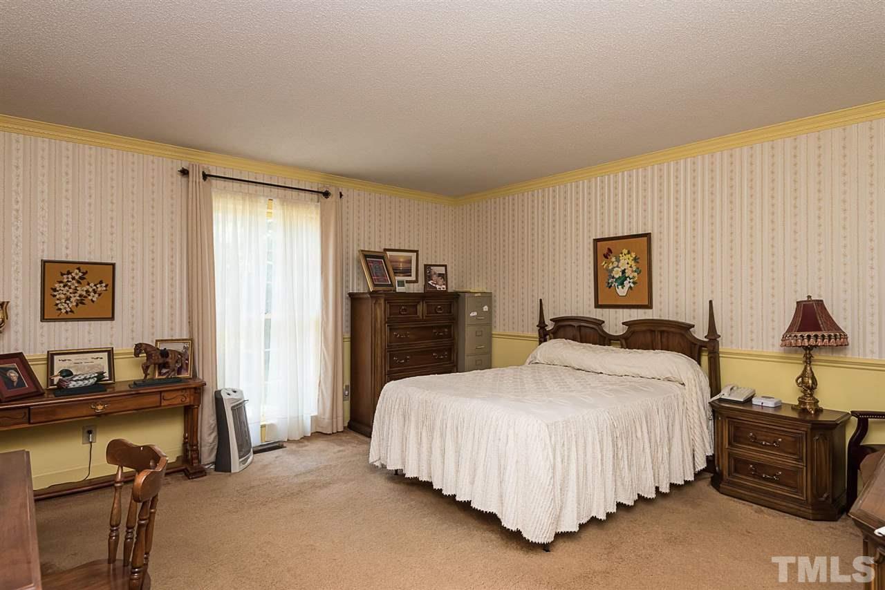 3016 Allenby Drive Raleigh, NC 27604 - Photo 15 of 22 Gallery Image 15