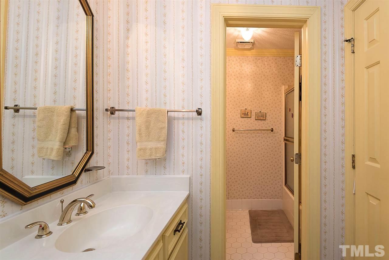 3016 Allenby Drive Raleigh, NC 27604 - Photo 16 of 22 Gallery Image 16
