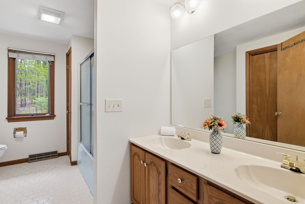 651 Frank Smith Road Longmeadow, MA 01106 - Photo 34 of 42 Gallery Image 34