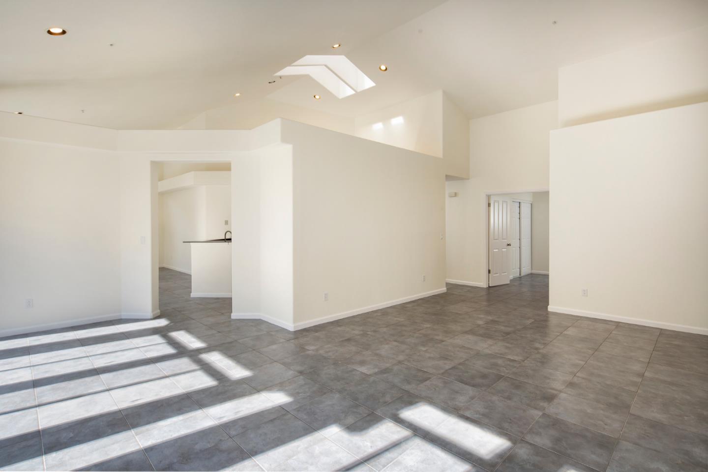 17612 River Run Road Salinas, CA 93908 - Photo 4 of 23 Gallery Image 4