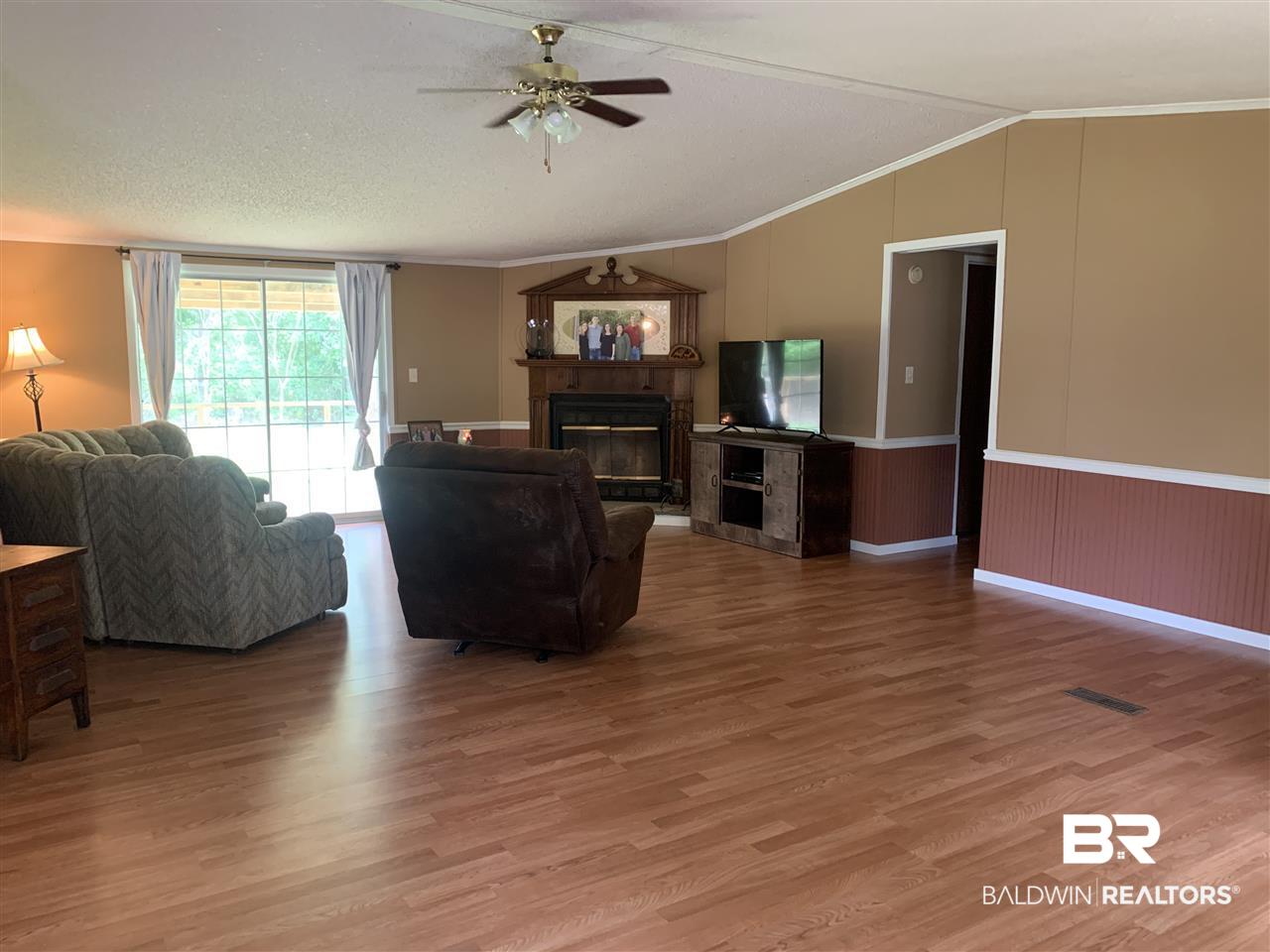 182 Edgewood Court Monroeville, AL 36460 - Photo 5 of 16