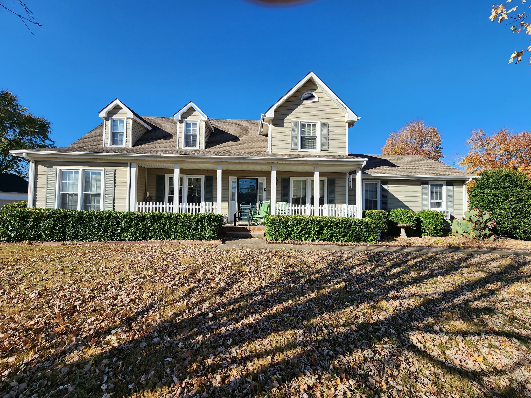 819 Branch Bend Road Clarksville, TN 37040 - Photo 1 of 24 a front view of a house with a yard