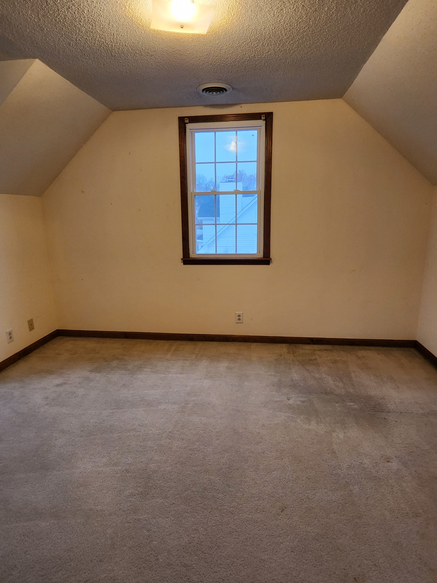 819 Branch Bend Road Clarksville, TN 37040 - Photo 17 of 24 a view of an empty room
