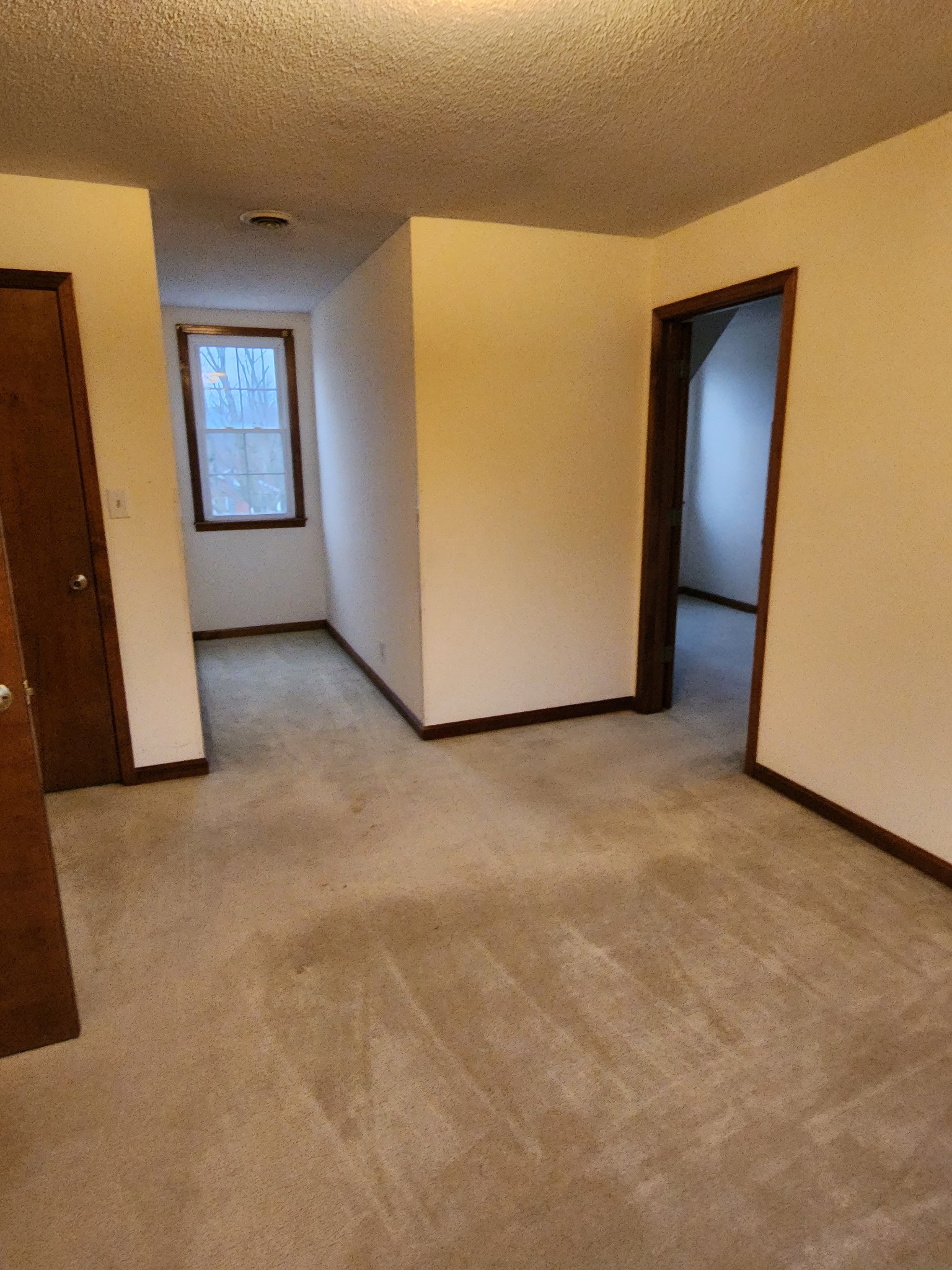 819 Branch Bend Road Clarksville, TN 37040 - Photo 21 of 24 a view of a room with a window