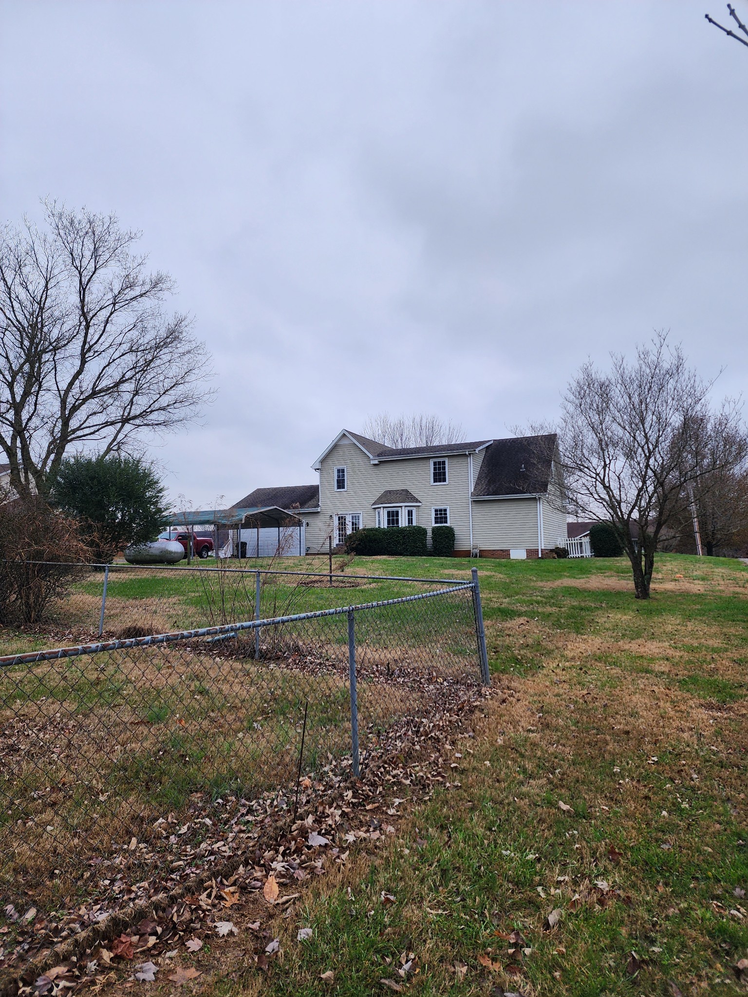 819 Branch Bend Road Clarksville, TN 37040 - Photo 5 of 24 a view of a house with a big yard