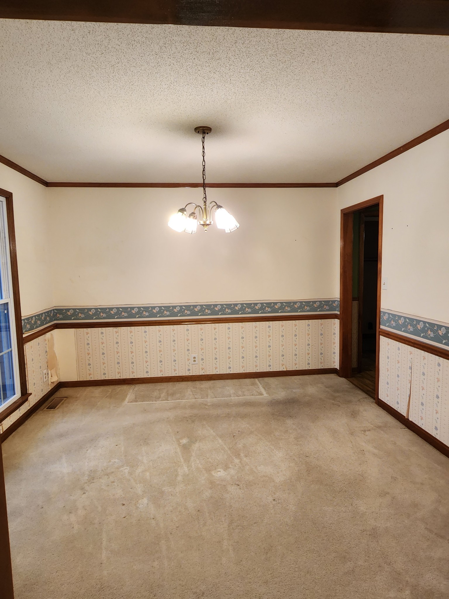 819 Branch Bend Road Clarksville, TN 37040 - Photo 8 of 24 a view of an empty room