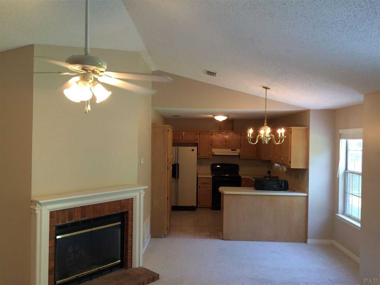 4424 Bayou Ridge Drive Pace, FL 32571 - Photo 14 of 23 Gallery Image 14