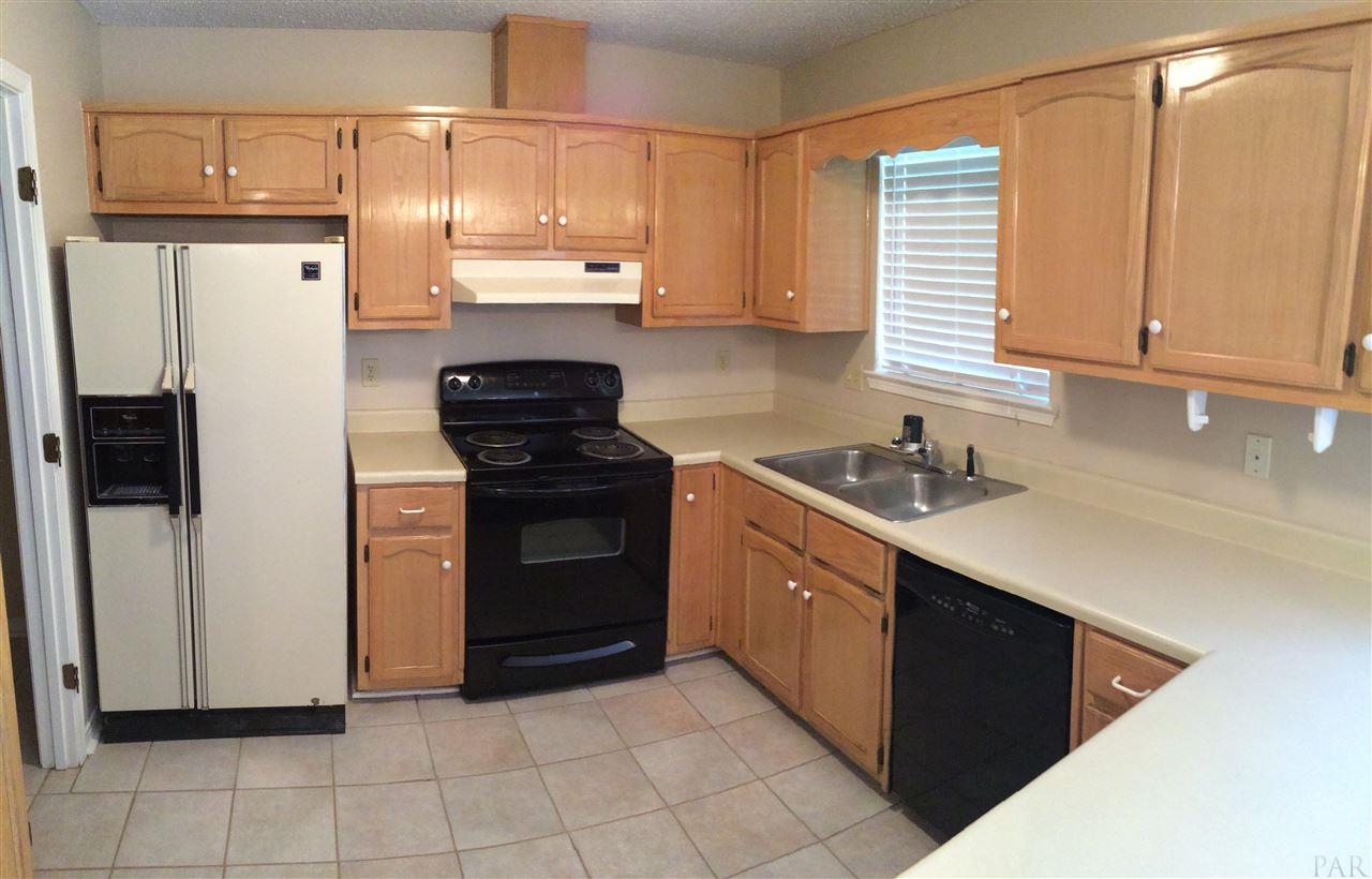 4424 Bayou Ridge Drive Pace, FL 32571 - Photo 17 of 23 Gallery Image 17