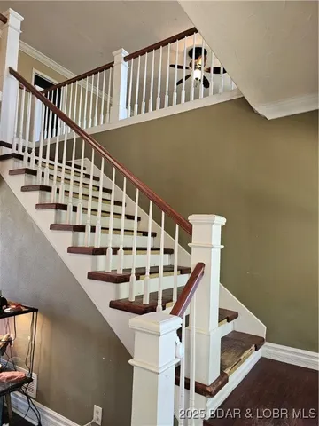 $360,000 | 6333 Luvin Road, Stover, MO 65078