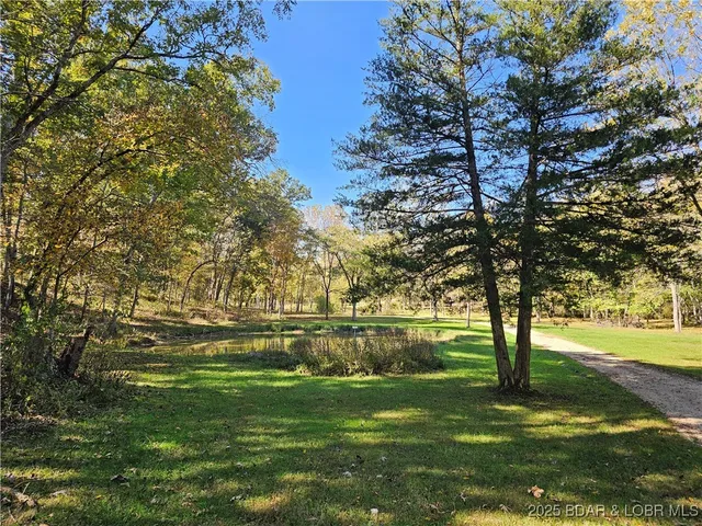 $360,000 | 6333 Luvin Road, Stover, MO 65078