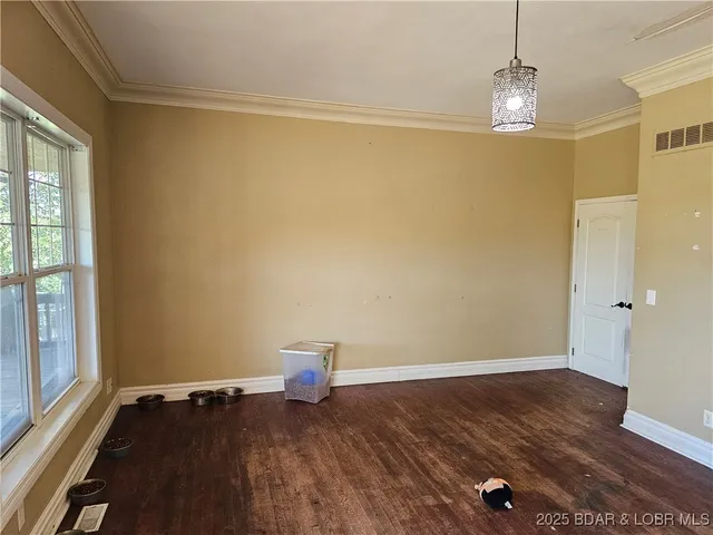 $360,000 | 6333 Luvin Road, Stover, MO 65078