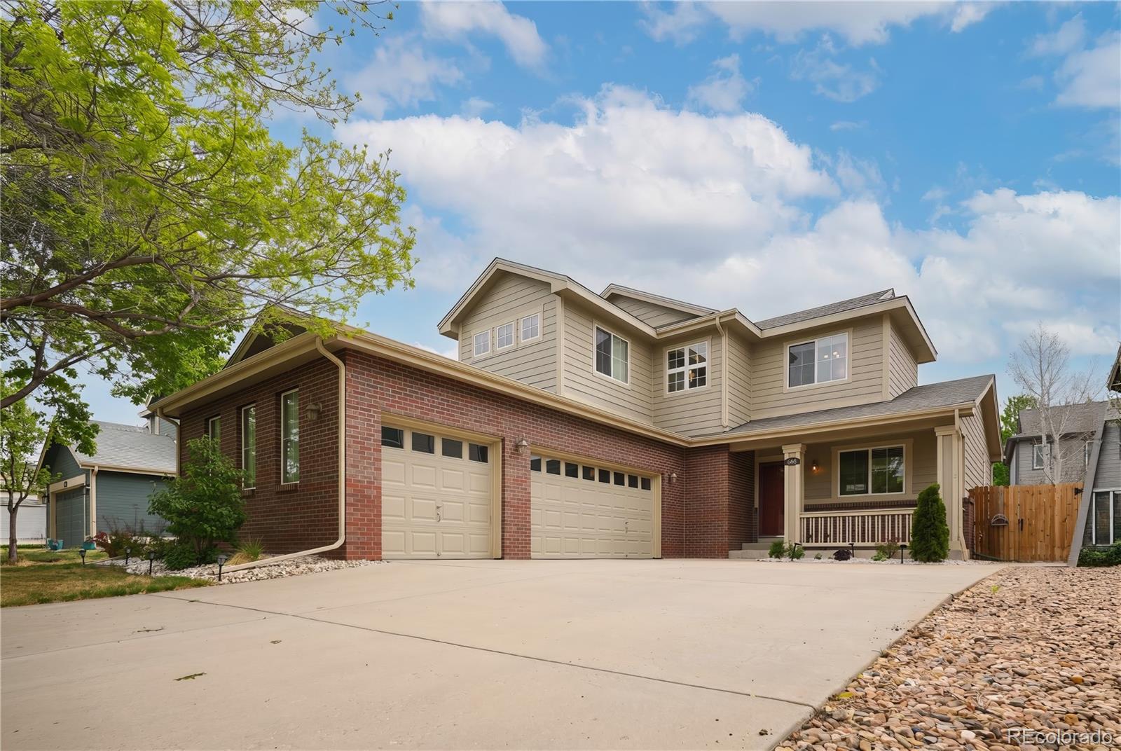 608 Hayloft Way Brighton, CO 80601 - Photo 4 of 45