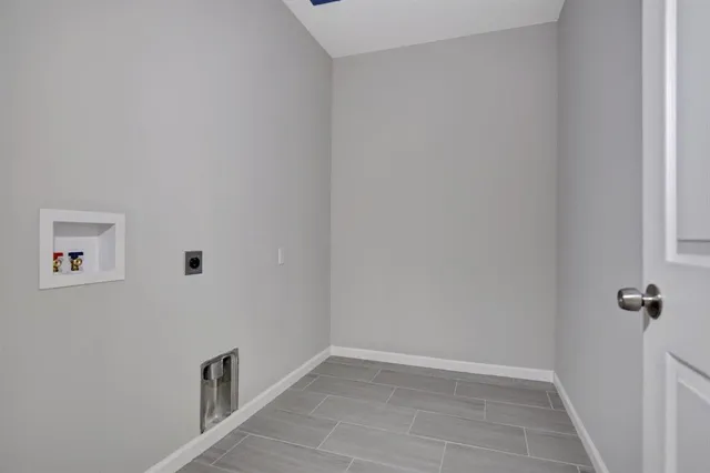 $330,000 | 923 West Collins Street, Denison, TX 75020