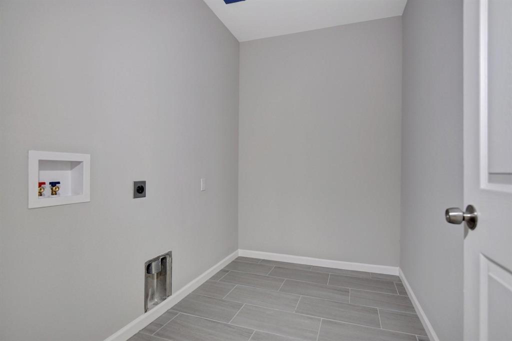 923 West Collins Street Denison, TX 75020 - Photo 16 of 20