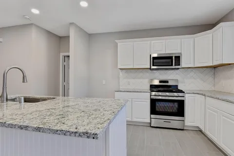 $330,000 | 923 West Collins Street, Denison, TX 75020