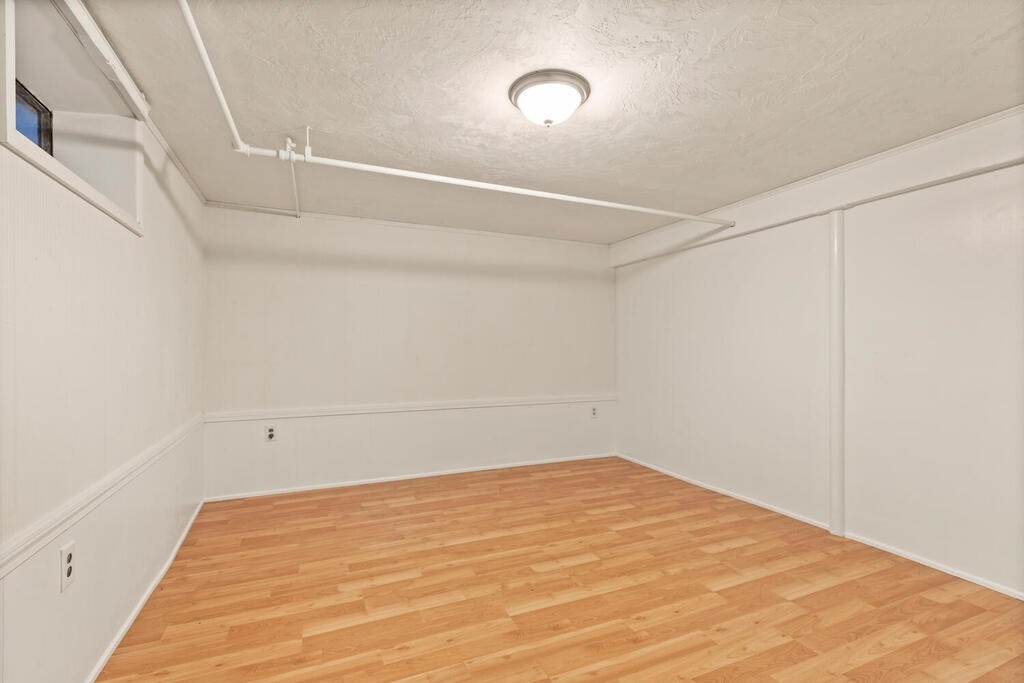 17 Riverdale Road Dedham, MA 02026 - Photo 26 of 36 Gallery Image 26