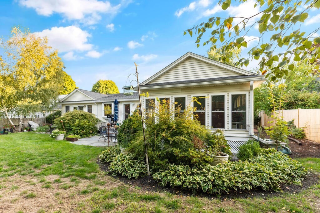 17 Riverdale Road Dedham, MA 02026 - Photo 29 of 36 Gallery Image 29