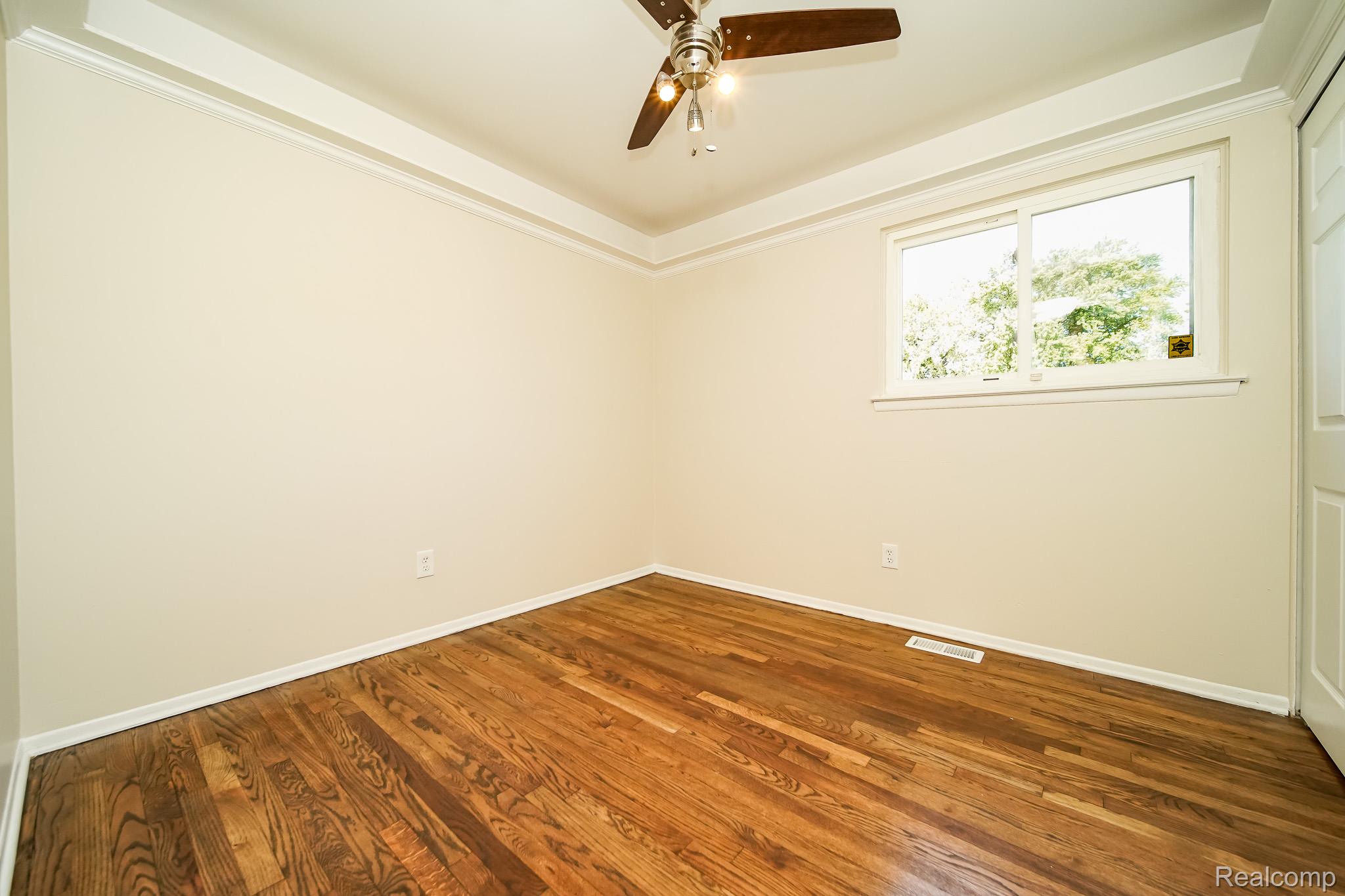 6641 Niagara Street Romulus, MI 48174 - Photo 30 of 70 DDS04057.jpg