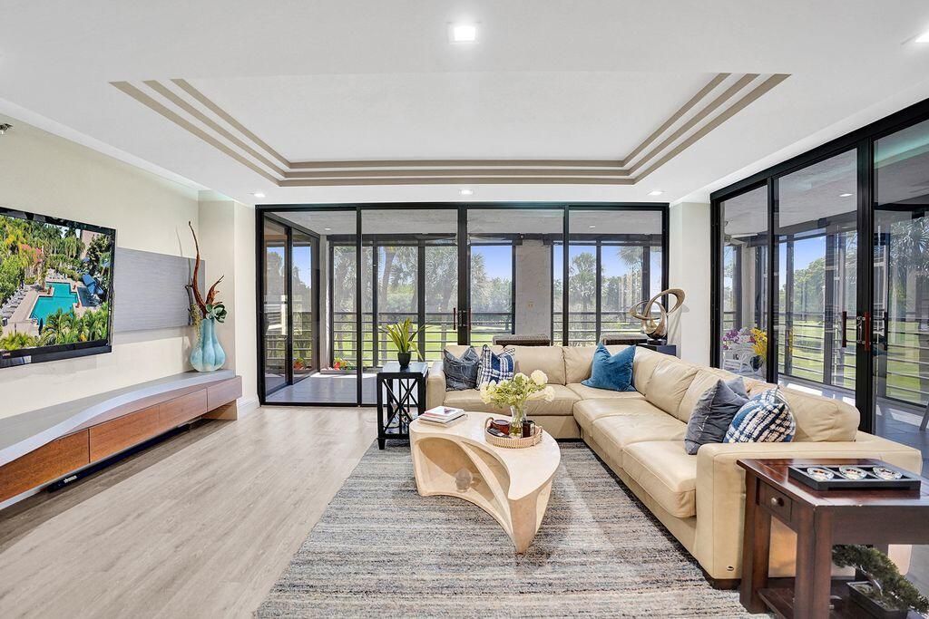 7580 Regency Lake Drive, Unit 301 Boca Raton, FL 33433 - Photo 16 of 50 DSC04653