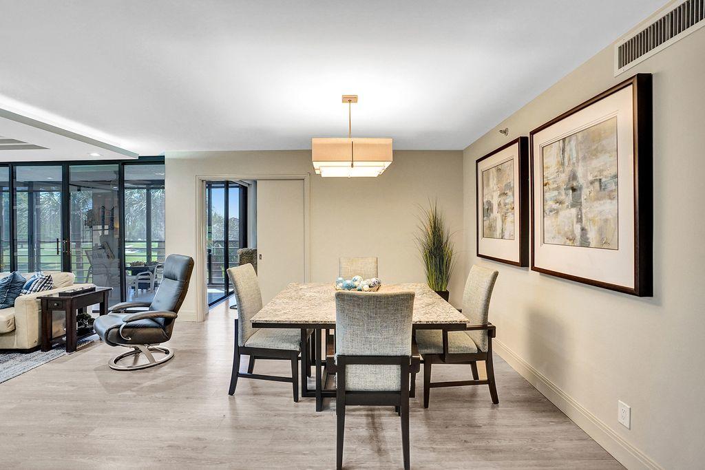 7580 Regency Lake Drive, Unit 301 Boca Raton, FL 33433 - Photo 18 of 50 DSC04647