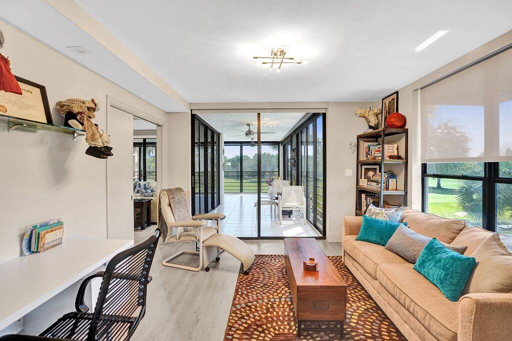 7580 Regency Lake Drive, Unit 301 Boca Raton, FL 33433 - Photo 31 of 50 DSC04695