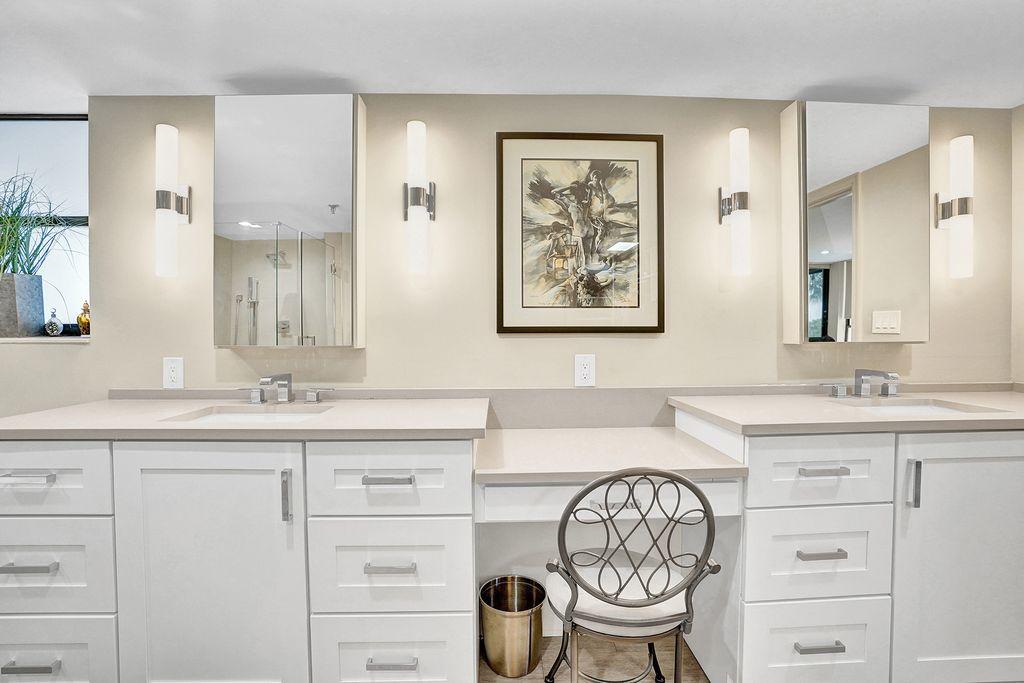 7580 Regency Lake Drive, Unit 301 Boca Raton, FL 33433 - Photo 40 of 50 DSC04728