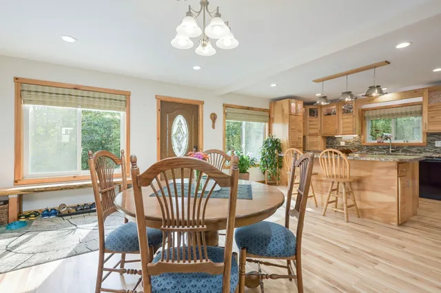 $625,000 | 2578 890th Avenue, Eau Galle, WI 54767