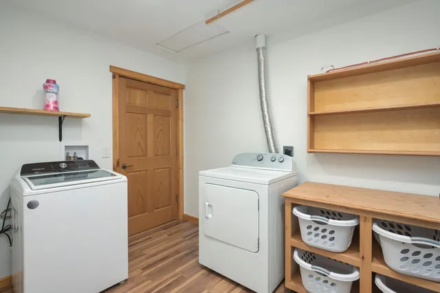 $625,000 | 2578 890th Avenue, Eau Galle, WI 54767