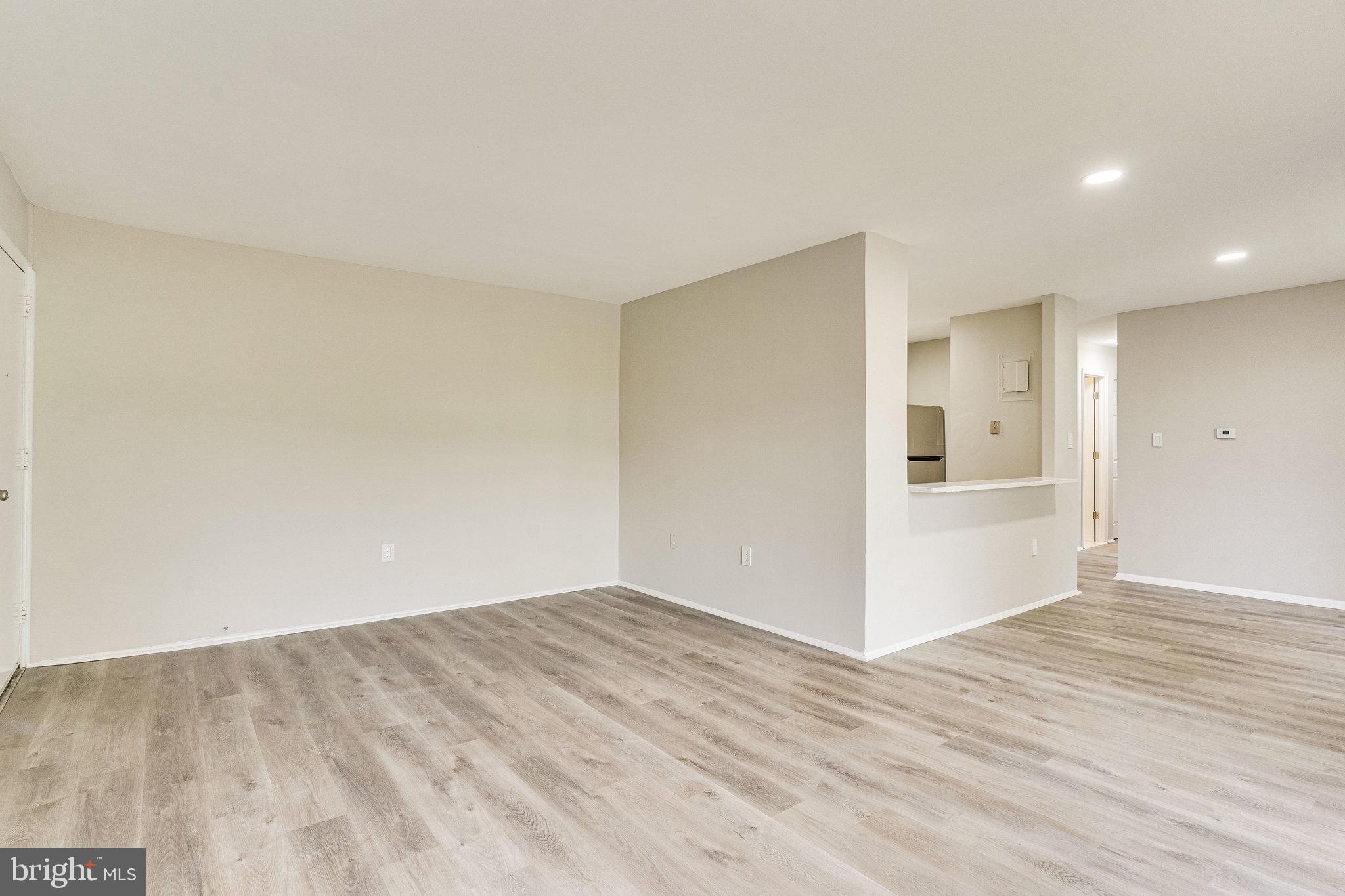 9272 Adelphi Road, Unit 92783 Hyattsville, MD 20783 - Photo 13 of 57 Remodeled Bath