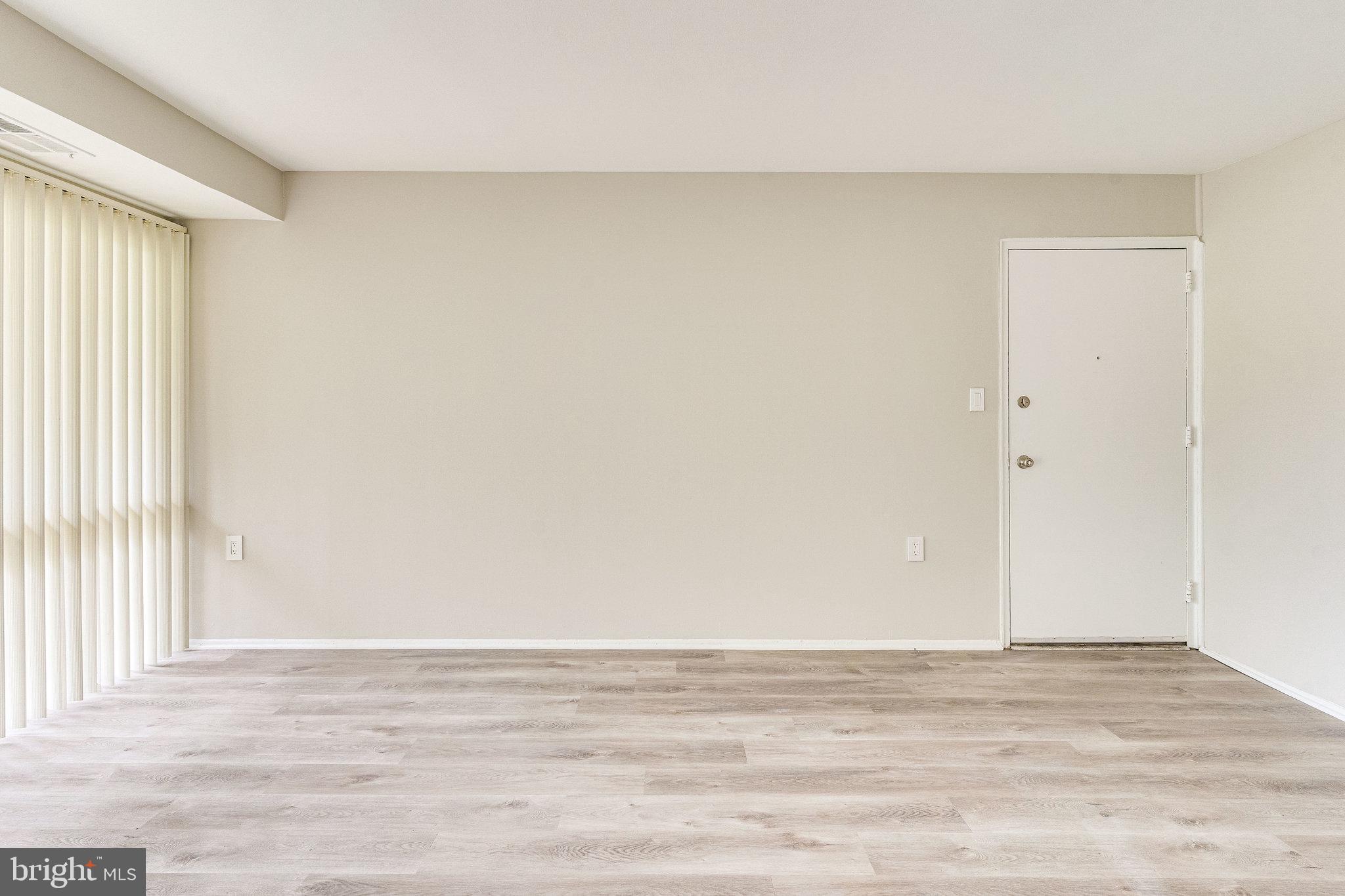 9272 Adelphi Road, Unit 92783 Hyattsville, MD 20783 - Photo 16 of 57 Walkin Closet in Hallway