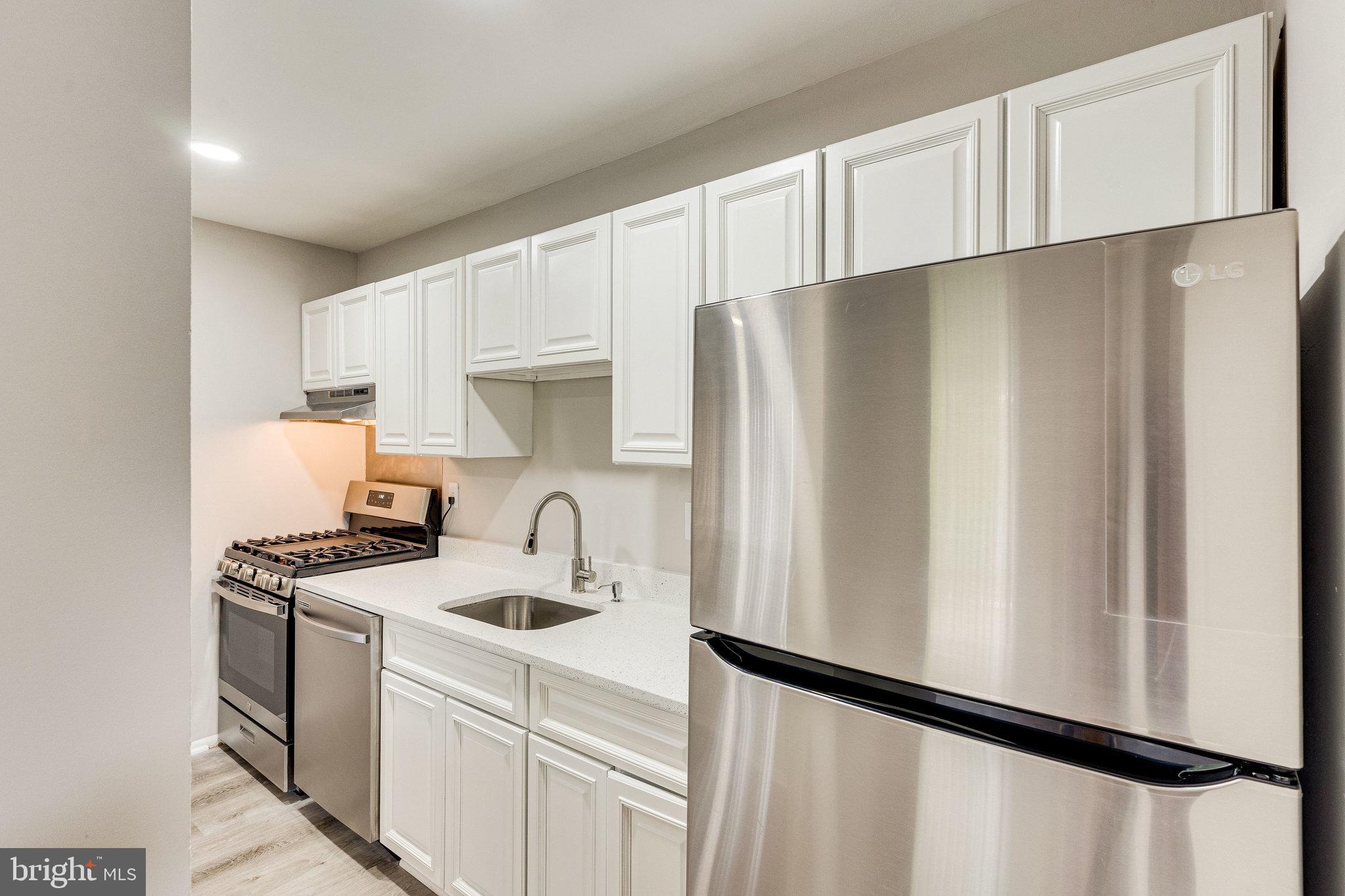 9272 Adelphi Road, Unit 92783 Hyattsville, MD 20783 - Photo 26 of 57