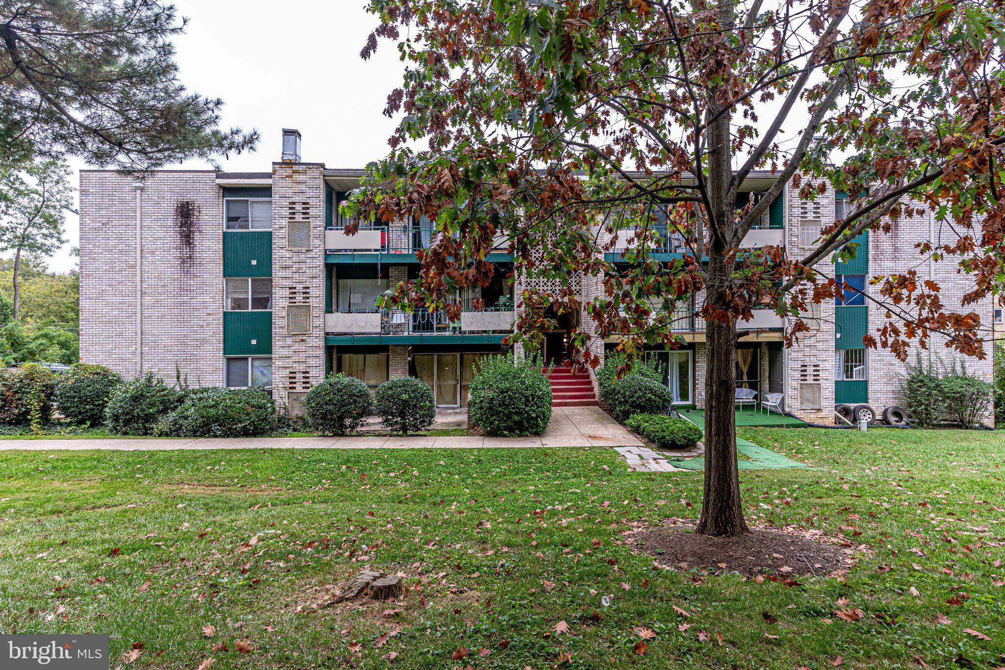 9272 Adelphi Road, Unit 92783 Hyattsville, MD 20783 - Photo 4 of 57