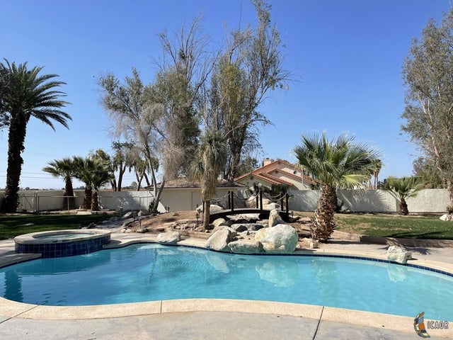 898 West Ross Road El Centro, CA 92243 - Photo 28 of 44 Gallery Image 28