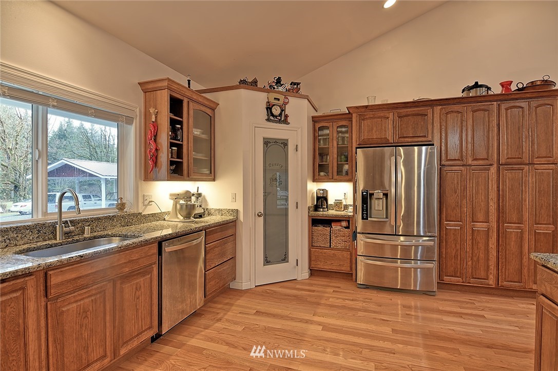 8317 Menzel Lake Road Granite Falls, WA 98252 - Photo 11 of 40 Gallery Image 11