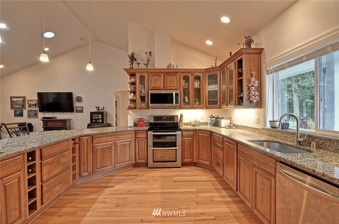 8317 Menzel Lake Road Granite Falls, WA 98252 - Photo 9 of 40 Gallery Image 9