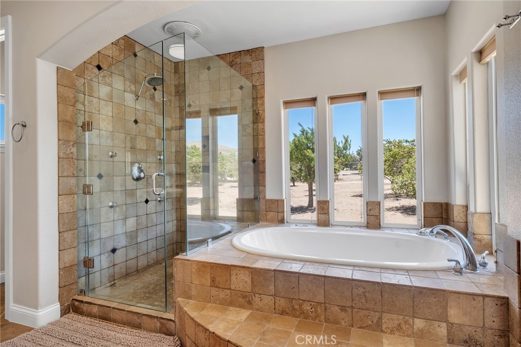 7026 Cataba Road Oak Hills, CA 92344 - Photo 20 of 62