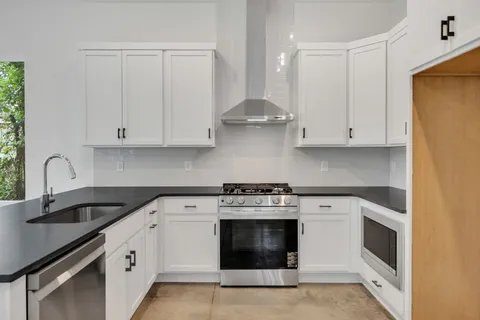 $749,900 | 5917 F Robertson Avenue, Unit F, Nashville, TN 37209