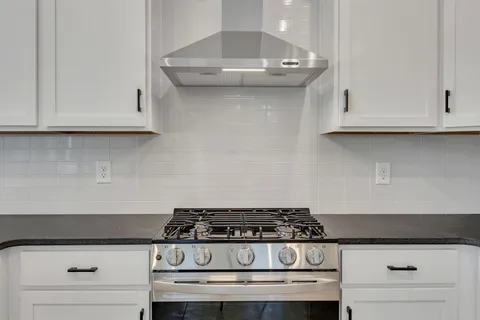 $749,900 | 5917 F Robertson Avenue, Unit F, Nashville, TN 37209