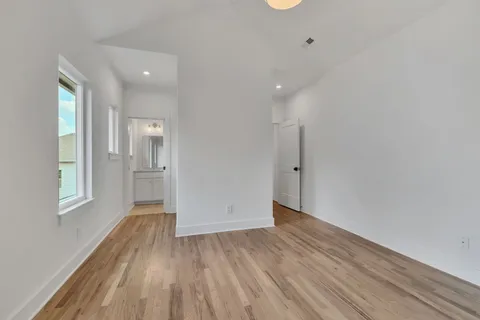 $749,900 | 5917 F Robertson Avenue, Unit F, Nashville, TN 37209